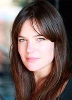 Кейти Макгиннесс 	Джози Уэлстед